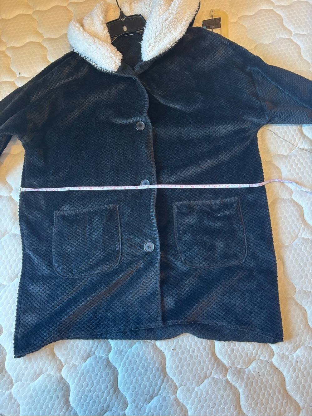 PJ Salvage Black Jacket with Cream Sherpa Hood - Picture 4 of 9